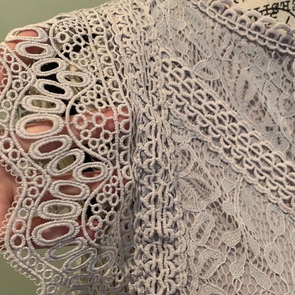 Cable & Gauge Lavender-Gray Lace Sleeveless Top Women’s Small - Picture 6 of 9